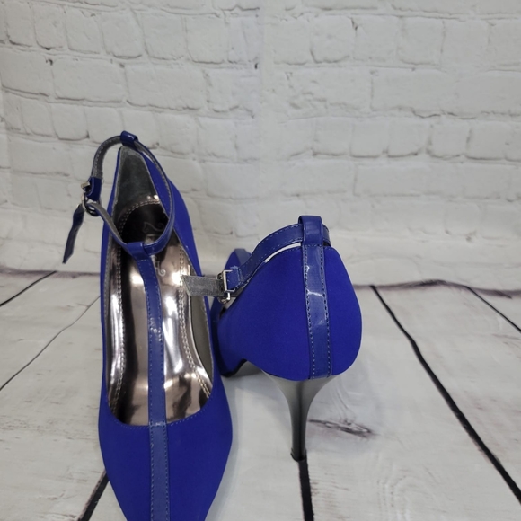 2 Lips Too  Blue T Strap High Heels - Picture 3 of 8
